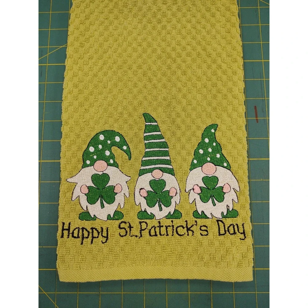 GNOMES Happy St. Patrick's Day Kitchen Hand Tea Bar Towel Great Gift Idea!